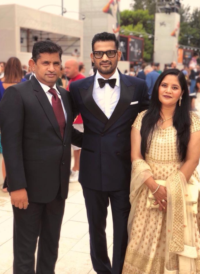 Sohum Shah Biography, Age, Height, Wife, Children, Family, Facts, Wiki & More