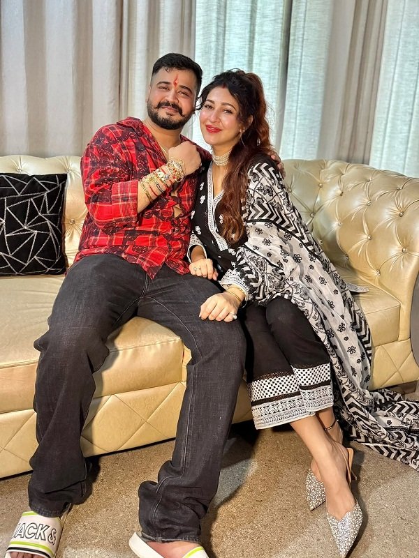 Sonarika Bhadoria Biography, Age, Height, Affair, Husband, Family, Facts, Wiki & More