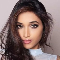 Srinidhi Shetty Biography, Age, Height, Weight, Boyfriend, Family, Wiki & More