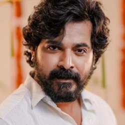 Srinish Aravind (Actor) Biography, Age, Height, Wife, Children, Family ...