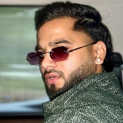 Suyash Sharma (Cricketer) Biography, Age, Height, Family, Facts, Wiki & More