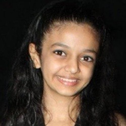 Swini Khara Biography, Age, Height, Weight, Family, Caste, Wiki & More