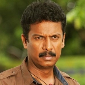 Samuthirakani Biography, Age, Wife, Children, Family, Caste, Wiki & More