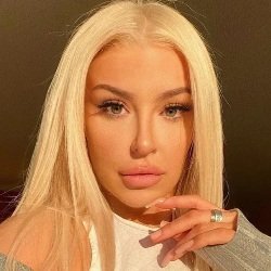 Tana Mongeau Biography, Age, Height, Weight, Boyfriend, Family, Facts, Wiki & More