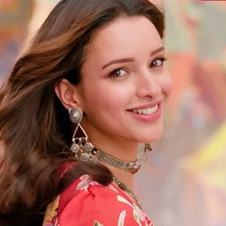 Triptii Dimri (Actress) Biography, Age, Height, Boyfriend, Family