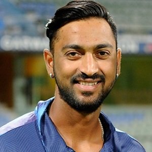 Krunal Pandya (Cricketer) Biography, Age, Height, Wife, Children, Family, Facts, Wiki & More