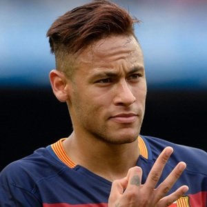 Neymar (Footballer) Biography, Age, Height, Girlfriend, Children, Family, Facts, Wiki & More