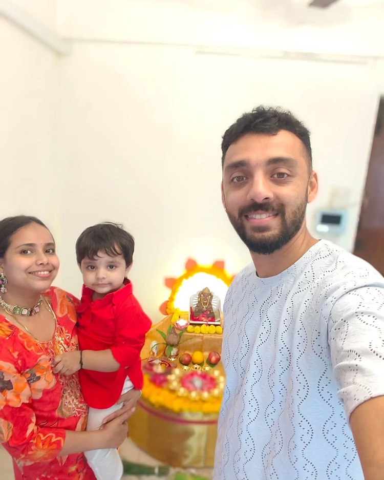 Varun Chakravarthy (Cricketer) Biography, Age, Height, Wife, Children, Family, Facts, Wiki & More