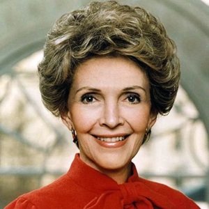 Nancy Reagan Biography, Age, Death, Height, Weight, Family, Wiki & More