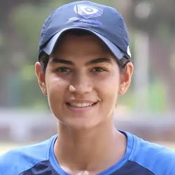Yastika Bhatia (Cricketer) Biography, Age, Height, Boyfriend, Family, Facts, Caste, Wiki & More