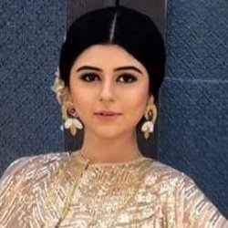Yesha Rughani (Actress) Biography, Age, Height, Boyfriend, Family, Facts, Wiki & More
