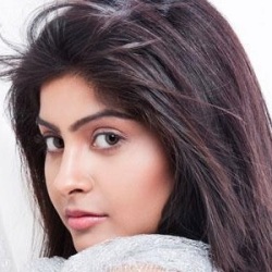 Yukti Kapoor Biography, Age, Height, Weight, Boyfriend, Family, Wiki & More