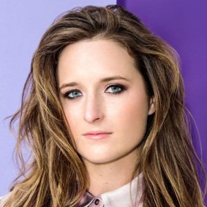 Grace Gummer Biography, Age, Height, Weight, Family, Wiki & More